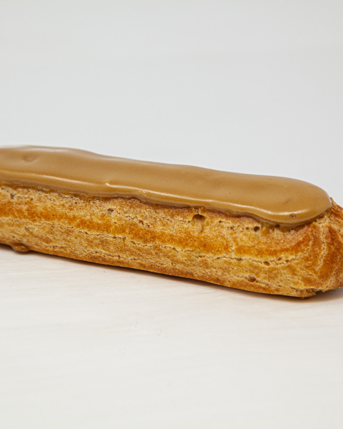 Eclair Café