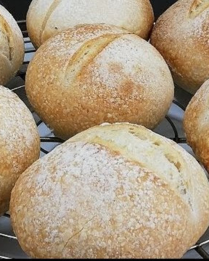 Petit pain boule baguette