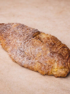 Croissant Amandes
