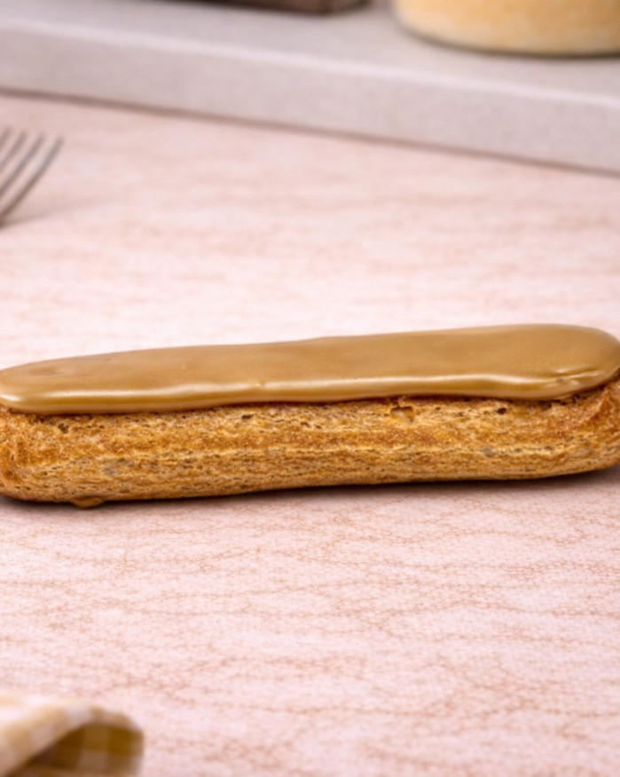 Eclair Café